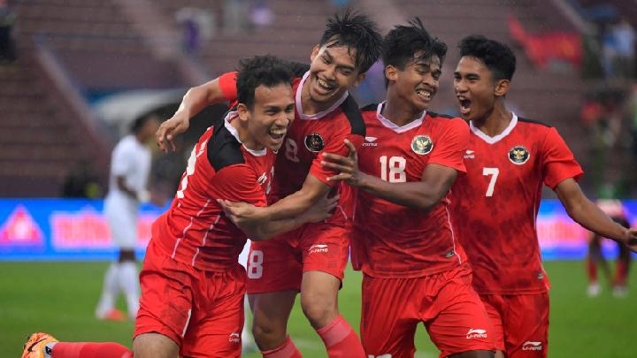 SEDANG BERLANGSUNG! LINK Live Streaming Semifinal SEA Games 2022 Cabor Sepakbola : Timnas Indonesia vs Thailand