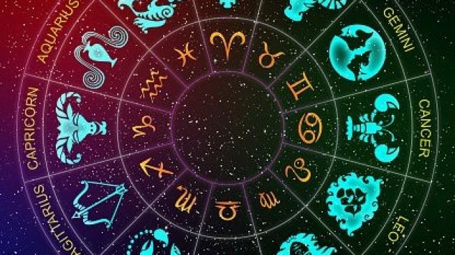Inilah 5 Zodiak yang Paling Gengsi Ketika Ingin Mengungkapkan Perasaan, Ada Zodiakmu ?!