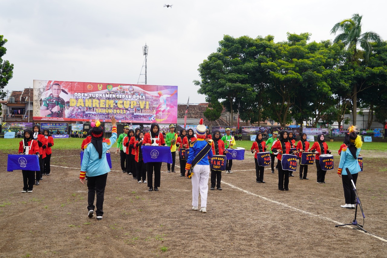 Marching Band MAN 2 Garut, Meriahkan Pembukaan Danrem Cup ke-6 Tahun 2022