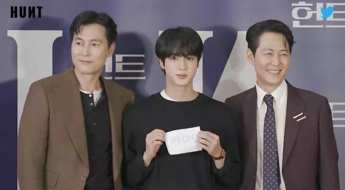 Hadir dalam Premiere VIP Film 'Hunt', Jin BTS Berikan Dukungan dengan Cara Unik