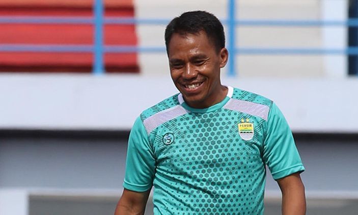 Tanpa Pelatih Kepala, Persib Bandung Bidik Tiga Poin Lawan PSIS Semarang