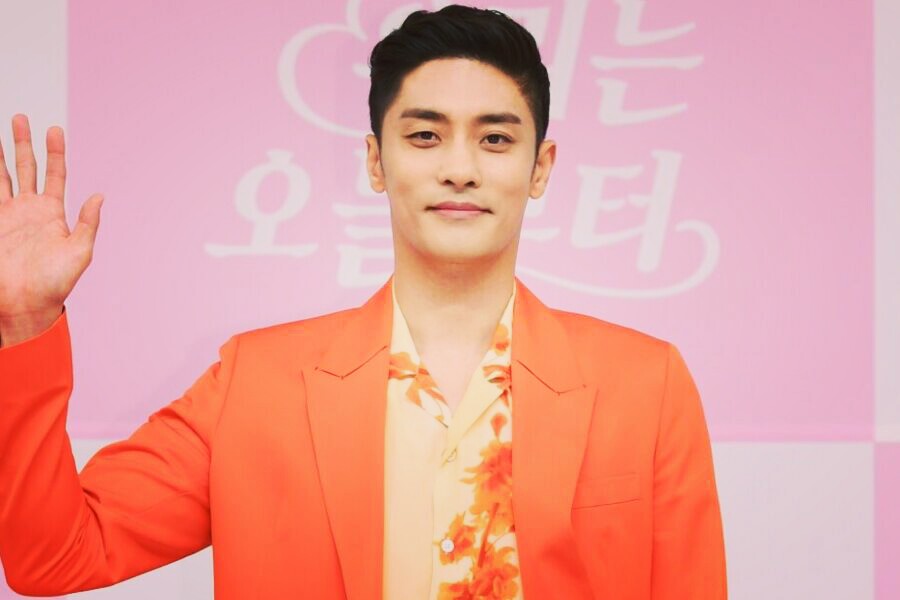 Sung Hoon Resmi Bakal Berperan dalam Drama Berjudul ''My Heart is Beating''