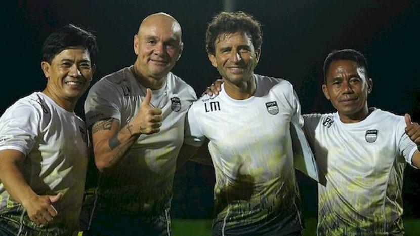 Dua Asisten Pelatih Baru Merapat ke Persib, Begini Nasib Budiman dan Yaya Sunarya