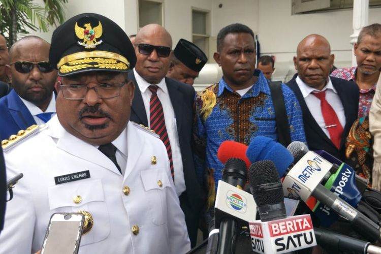Gubernur Papua Lukas Enembe Lakukan Korupsi Lalu  Alirkan Dananya ke Rumah Judi dan Kasino ? 