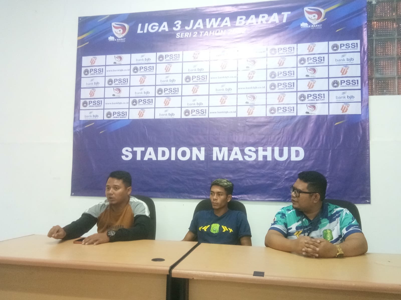 Pesik Lolos 16 Besar Bantai Loreng FC Karawang 9-1