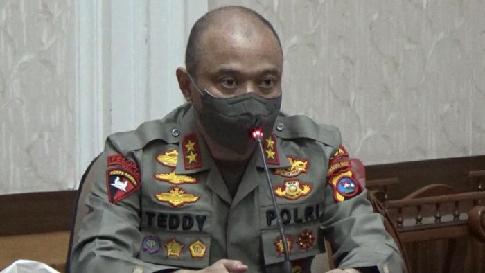 Anggota DPR Usulkan Semua Polisi Dites urine Setelah Irjen Teddy Minahasa Ditetapkan Tersangka Jual Beli Narkoba 