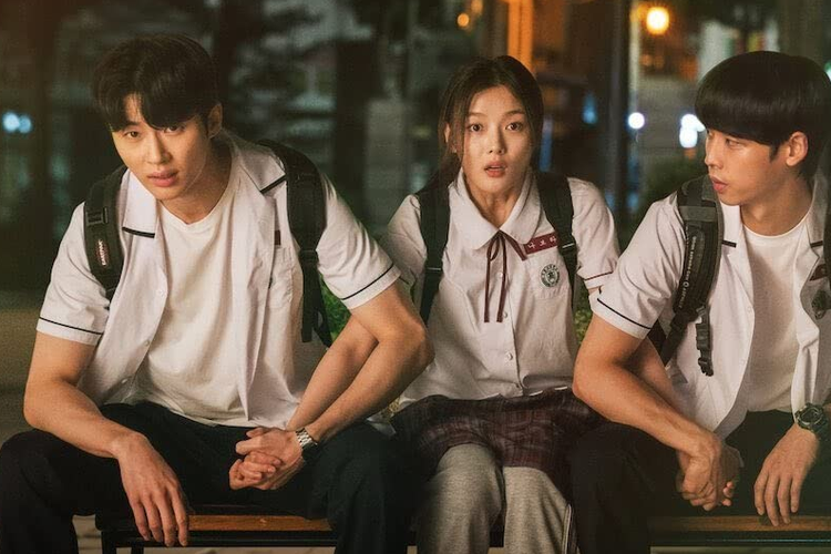 FAKTA-FAKTA Film 20th Century Girl, Film Netflix Korea yang Sedang Hangat Dibicarakan ! 