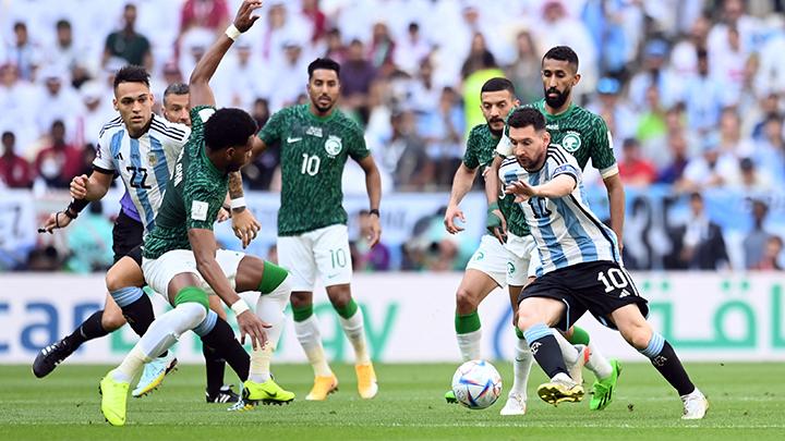 TERUNGKAP Ini Kata-kata yang Disampaikan Pemain Arab Saudi Kepada Messi Saat Berada di Lapangan 