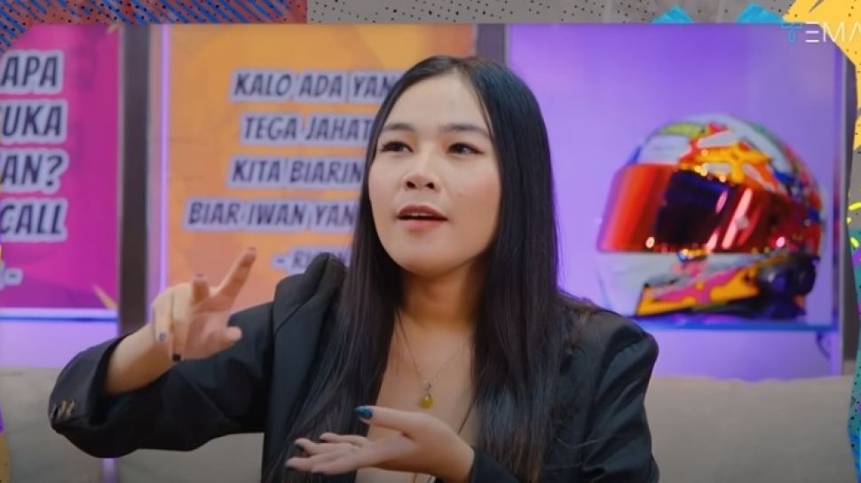 Velisya Icci Eks Duo Semangka Sudah Jadi Foto Model Seksi Sejak Lulus SMA dan Bisa Foto Tanpa Busana Asalkan... 