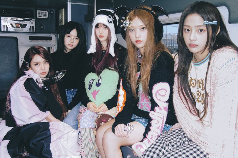 Girl Group NewJeans Catat Penjualan Lebih dari 1,58 Juta Album dalam 6 Bulan Debut