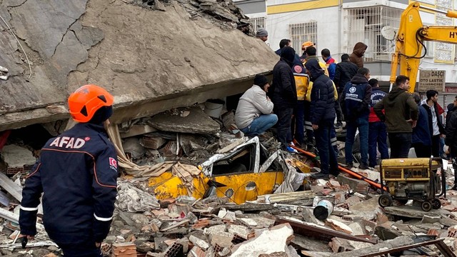 FAKTA-FAKTA Gempa Turki, Sudah Diperingatkan Peneliti Belanda 3 Hari Sebelumnya Hingga Pemain Liga Inggris Menjadi Korban 
