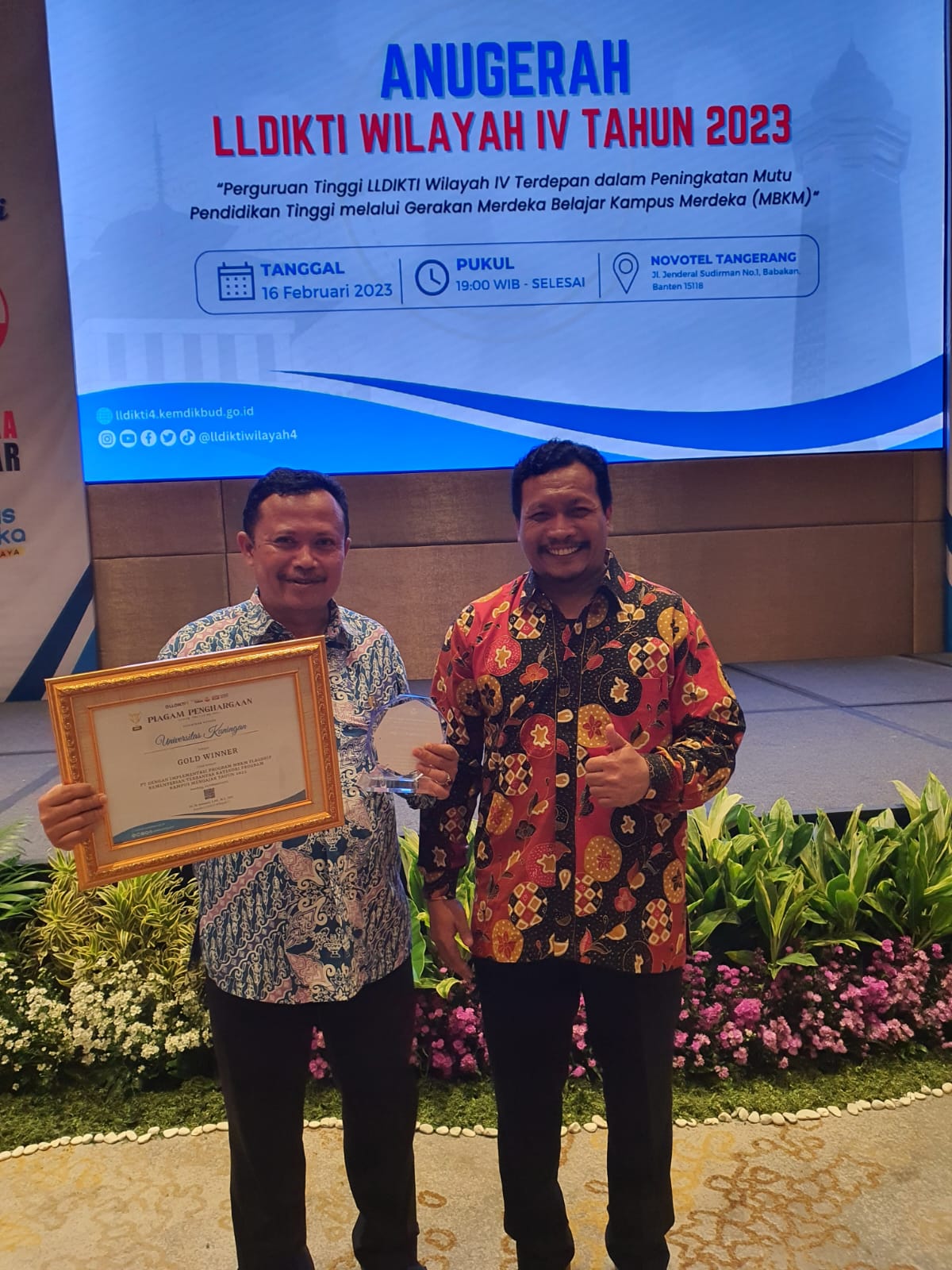 Uniku Meraih Anugerah Gold Winner dari Kemendikbud RI