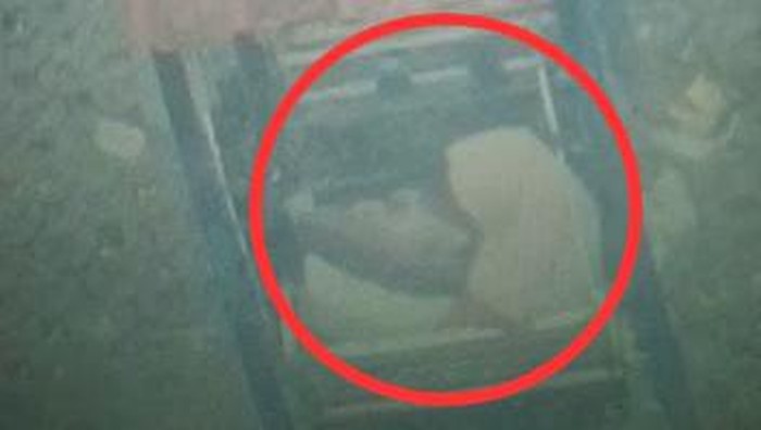 VIRAL ! Sepasang Remaja Mesum Terekam CCTV Diduga Terjadi di Sampang 