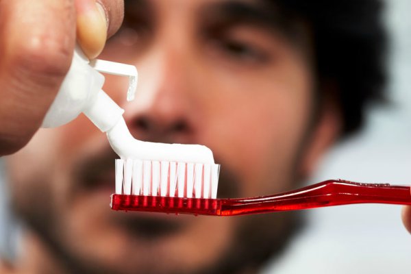 Apa Hukum Menyikat Gigi Saat Bepuasa ? Menurut Mazhab Syafi'i dan Mazhab Hambali Bisa Makruh Jika...