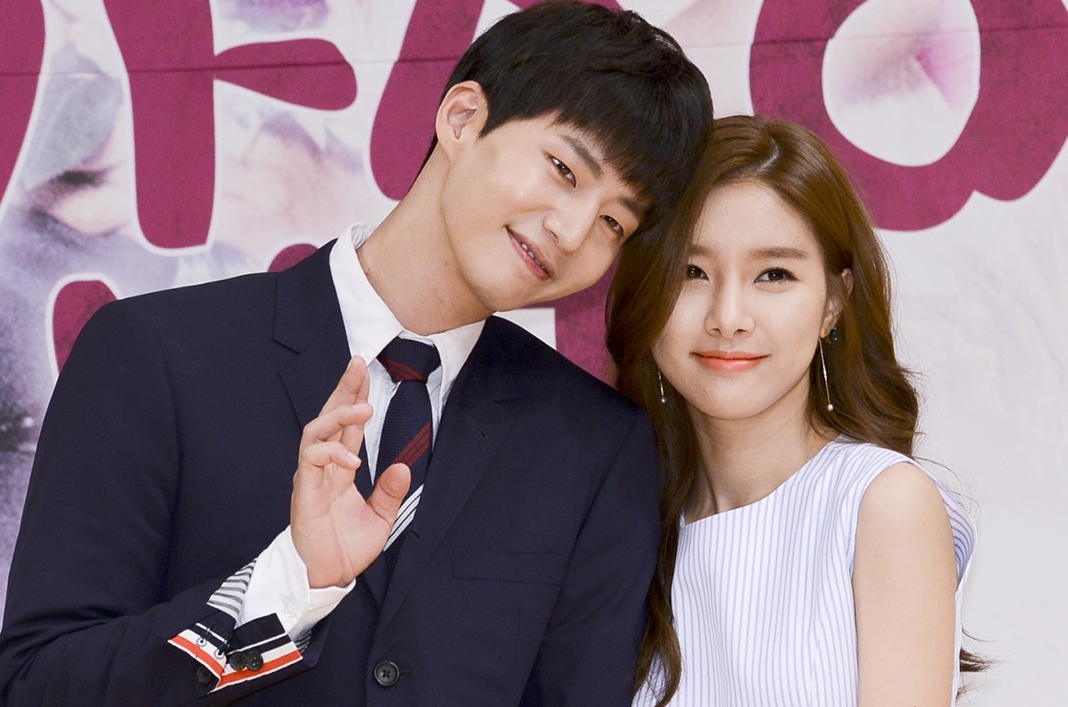 Digosipkan Berkencan, Agensi Kim So Eun dan Song Jae Rim Angkat Bicara