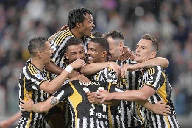 Juventus Kembali Terkena Sanksi Pengurangan Poin, Zona UCL Terancam Kandas ! 