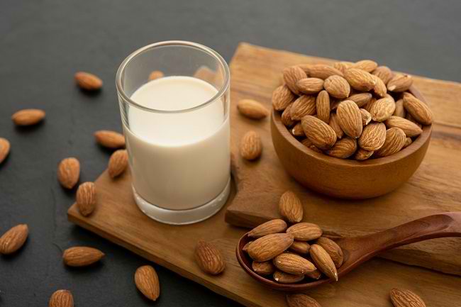 Berikut Beberapa Manfaat Susu Almond untuk Kesehatan