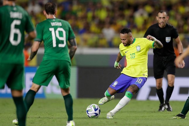 Cetak Brace Lawan Bolivia, Neymar Lampaui Pele Jadi Top Skor Sepanjang Masa Timnas Brasil