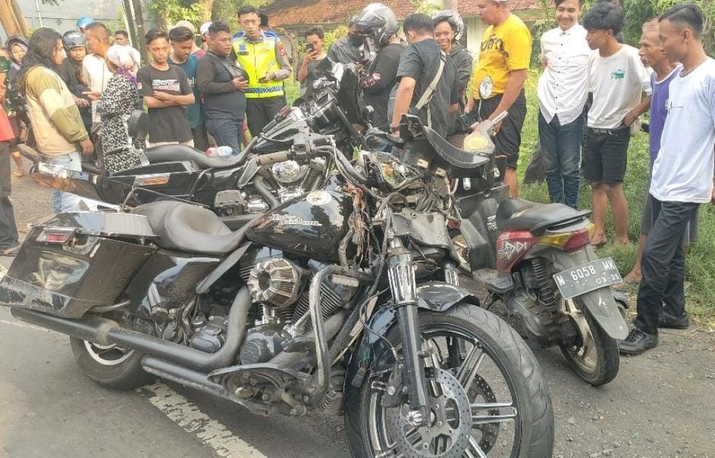 Pengendara NMAX Silver Yang Diduga Sebabkan Kecelakaan Maut Rombongan Harley di Probolinggo Sedang Diburu Polisi 