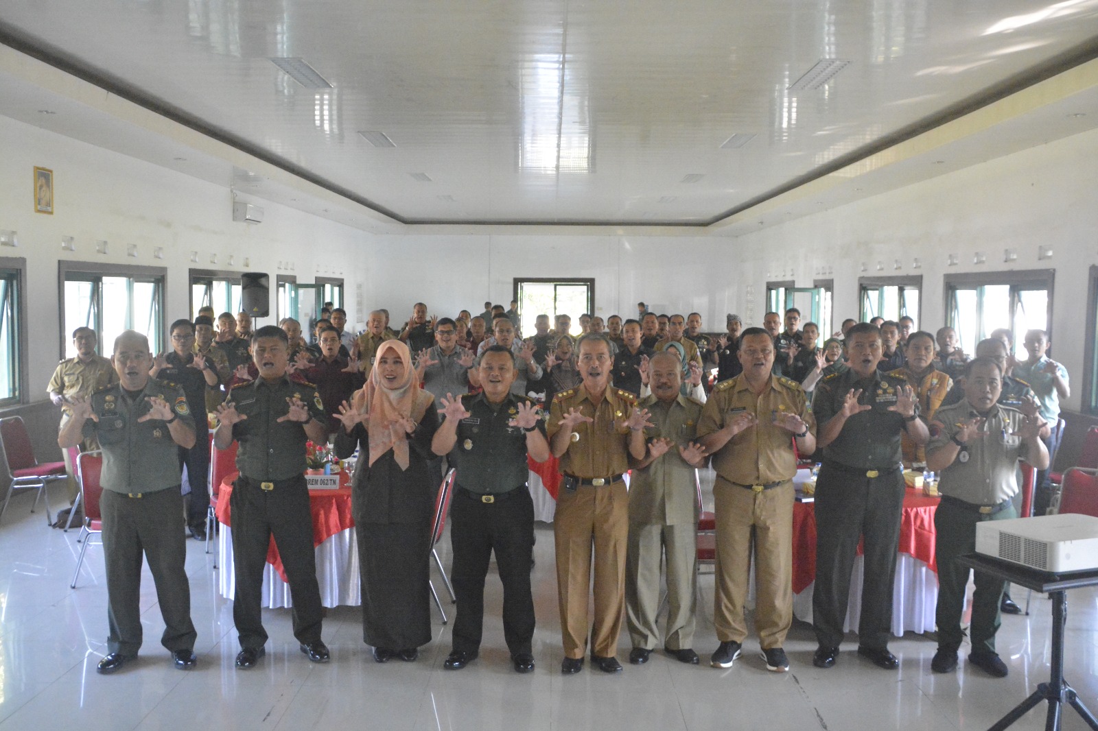 Gelar Komsos TNI AD, Korem 062/Tn bersinergi Bersama Aparat Pemerintah