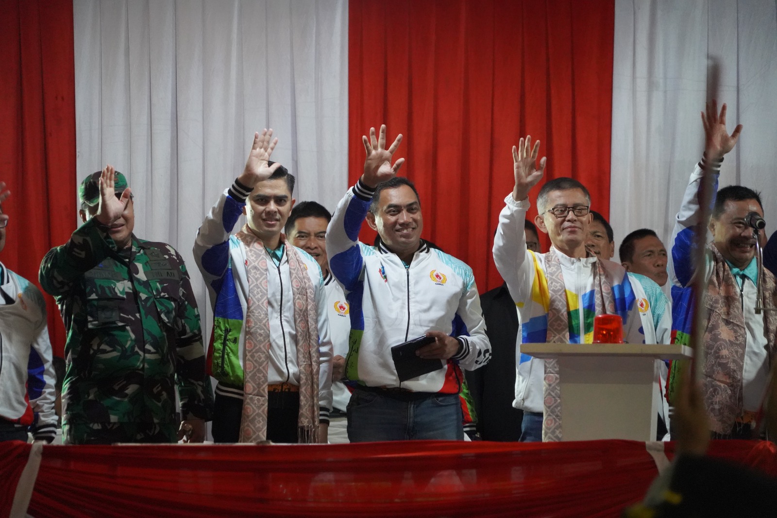 Danrem Hadiri Open Ceremony Porkab Ke 5 Kabupaten Garut, 'Garut Teuneung Tandang Jadi Juara'