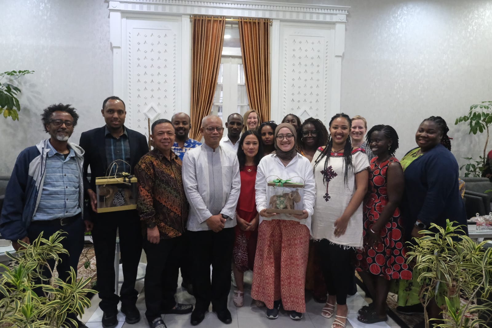 Delegasi Ethiopia Mempelajari Upaya Pencegahan Perkawinan Anak Melalui Gerakan Anak Muda Desa di Garut dan Dukungan Pemangku Kebijakan