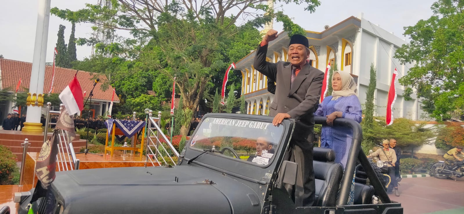 Upacara HUT RI ke-79 di SMKN 1 Garut, Bangun Semangat Patriotisme Anak Bangsa