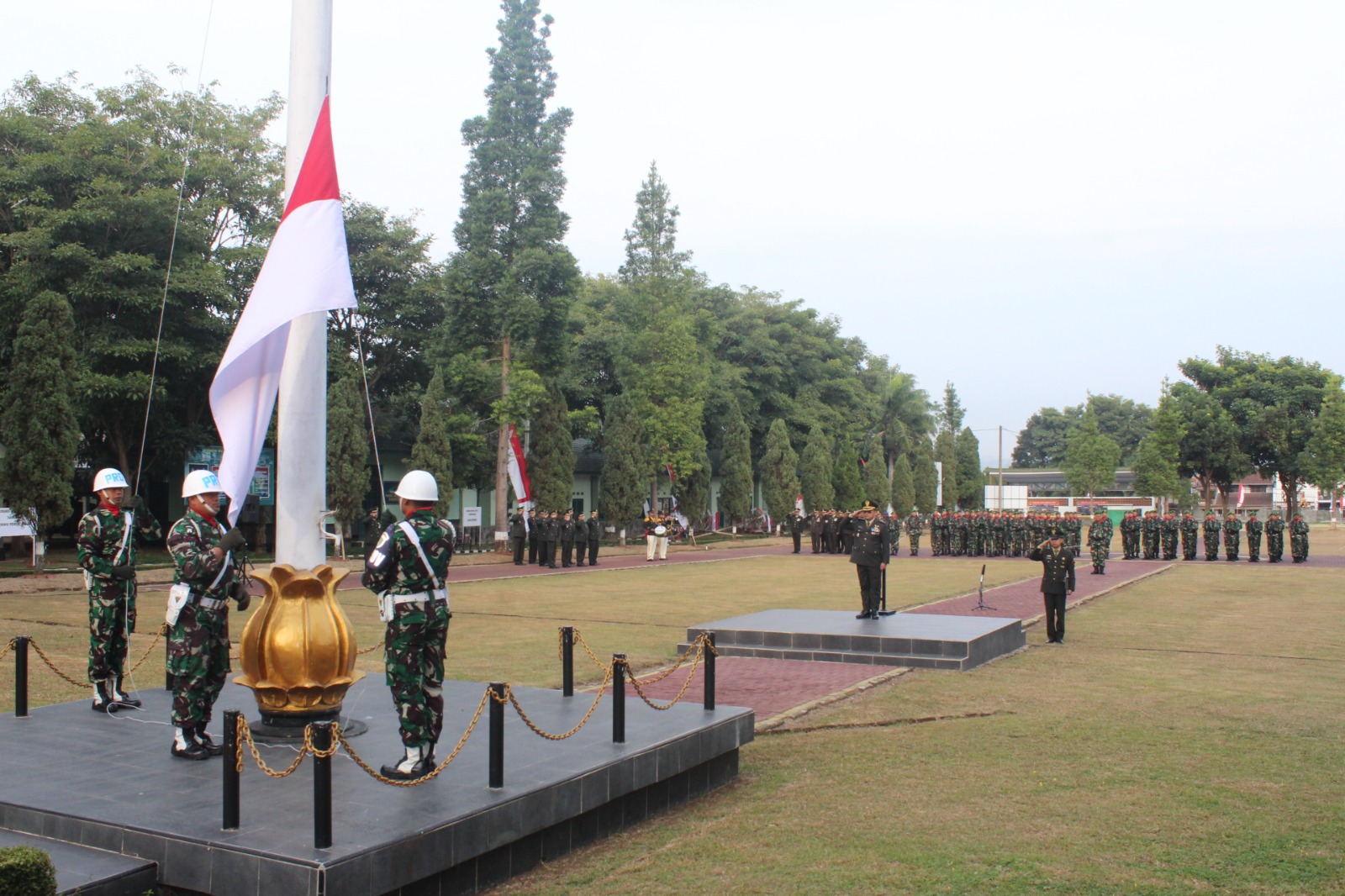 Pimpin Upacara HUT ke-79 Kemerdekaan RI Kasrem 062/Tn ''Nusantara Baru, Indonesia Maju''