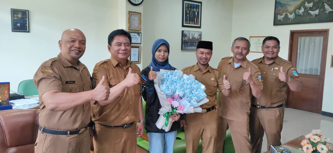 Juara O2SN Tingkat Nasional 2024 Diberikan Penghargaan oleh Pemerintah Kabupaten Garut