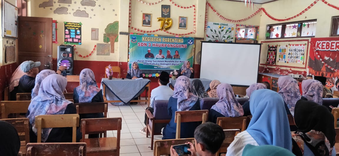 Pertama di Tarogong Kidul, SDN 3 Haurpanggung Melakukan Parenting