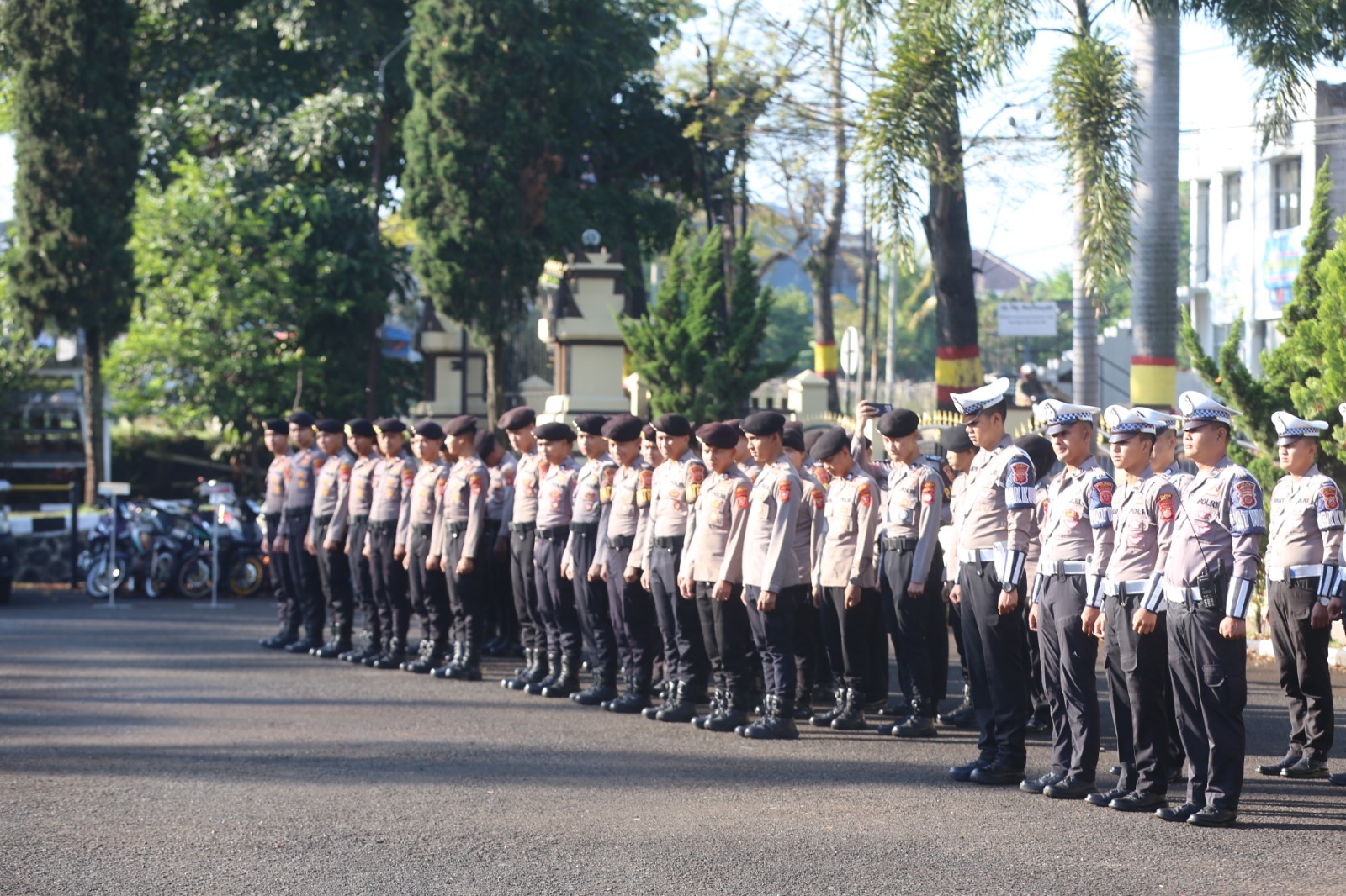 Polres Garut Tugaskan Kawal Paslon Pilbup Garut 2024-2029