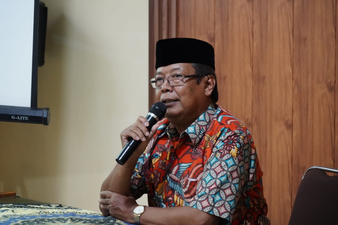 Silang Pendapat Antara Peserta : Badan Statistik Dengan SKPD Kabupaten Garut Dalam Sistem Pendataan Indek Pendidikan