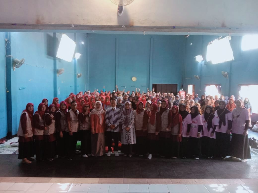 Pelatihan Membuat Alat Peraga Edukatif IGTKI Kabupaten Garut