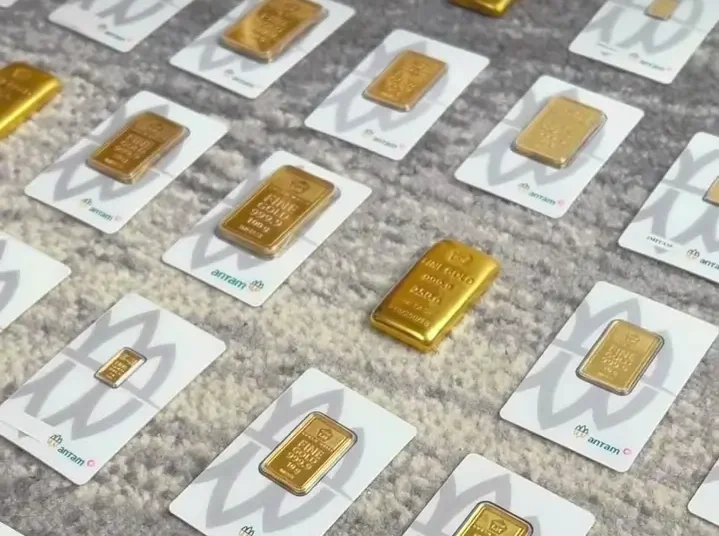 Harga Emas Antam Hari Ini Terpantau Stabil, Buyback Turun Hingga Rp17.000