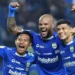 Prediksi Susunan Pemain Persebaya vs Persib, Beckham Sudah Bisa Bermain ?
