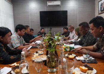 diskusi masalah sampah