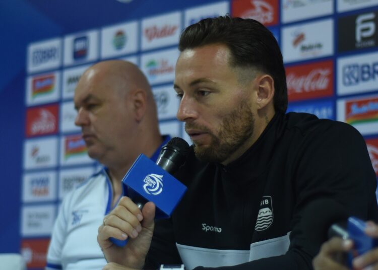 Persib Bandung vs Port FC jala live (persib.co.id)