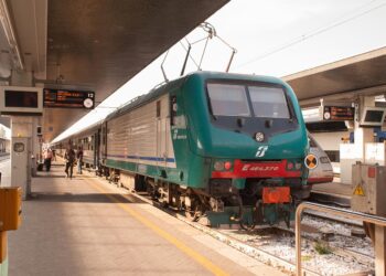 Kronologi Kecelakaan Truk Tabrak Kereta Api di Jember (Pixabay/Anthony Davey)