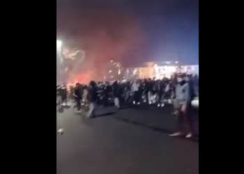 Demo Tolak UU TNI di Malang Berlangsung hingga Malam Hari (Facebook/Infonya Malang)