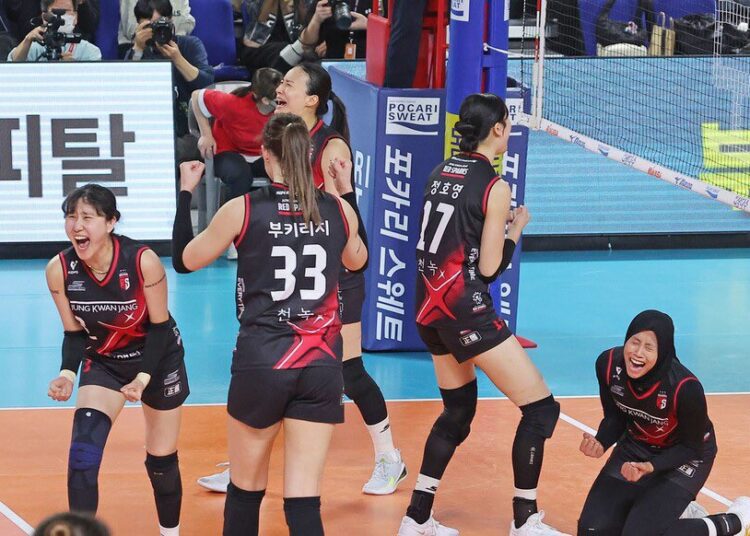 Red Sparks vs Pink Spiders di Leg 5 Final Liga Voli Korea Selatan 2024-2025: Megawati Hangestri Cs Gagal Juara Usai Kalah 2-3!