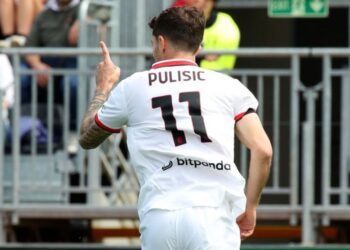 AC Milan sukses tumbangkan Venezia (X/@SerieA_EN)