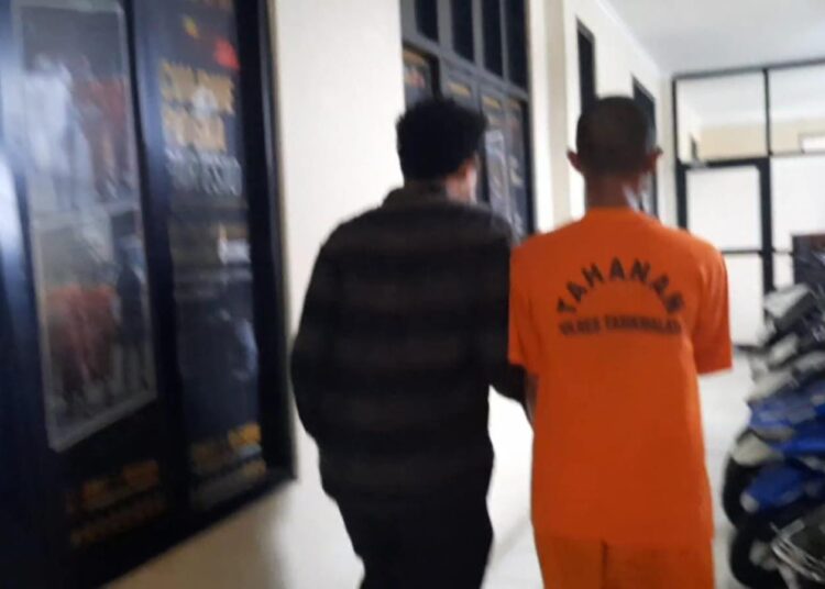 Polisi Bekuk Pencuri, Aksinya Terekam Kamera CCTV Toko