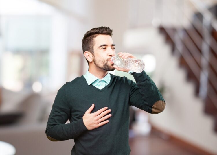 Jangan Dianggap Sepele! Ini Dampak Buruk Jika Kurang Minum Air Putih