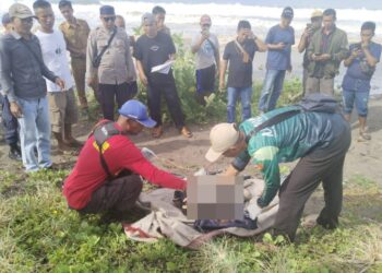 Wanita Asal Garut Hanyut Terbawa Air Sungai,  Ditemukan 9 Hari Terdampar di Muara Cilaki