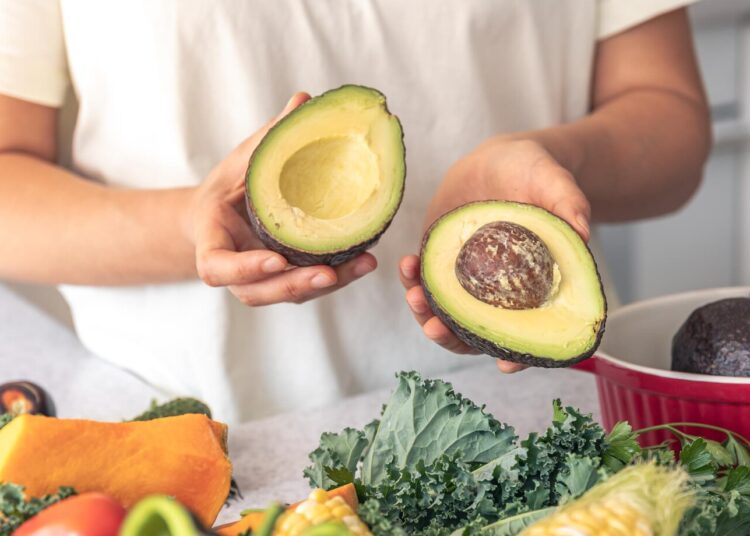 Segudang Khasiatnya! Ini Manfaat Buah Alpukat yang Jarang Diketahui