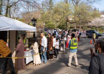 Suasana Idul Fitri di Wisma Indonesia di Washington DC, Lontong Sayur Jadi Incaran