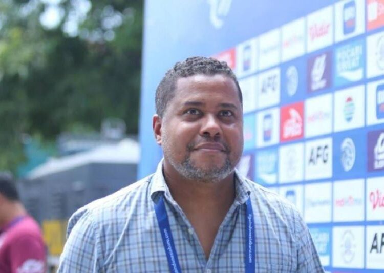 Pelatih Persik Kediri soal insiden pelemparan batu (Instagram/persik kediri)