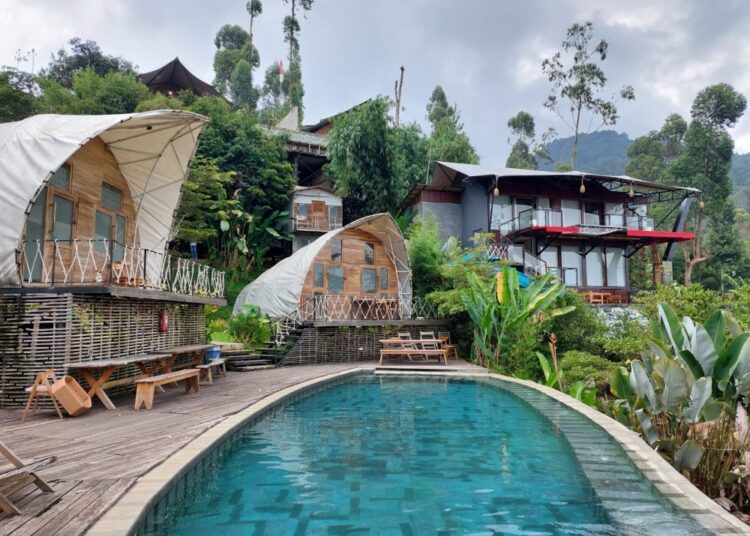 10 Rekomendasi Penginapan Romantis di Bandung, Cocok untuk Honeymoon yang Tak Terlupakan