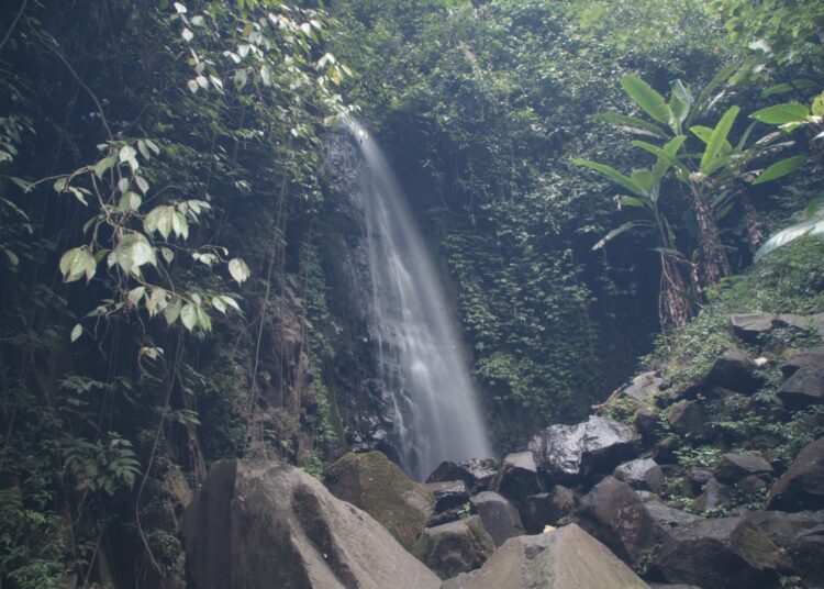Carut Marut Tumbuhkembangnya Wisata di Kawasan Palutungan