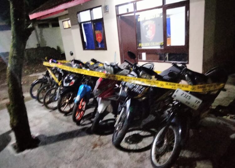 Polsek Cilimus Gagalkan Aksi Balap Liar di Jalan Lingkar Timur Kuningan, 8 Motor Diamankan